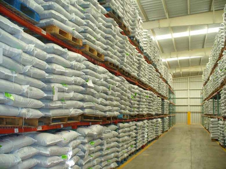 Tonnes of Purchased Fertilizer Reaches Nepal from Bangladesh